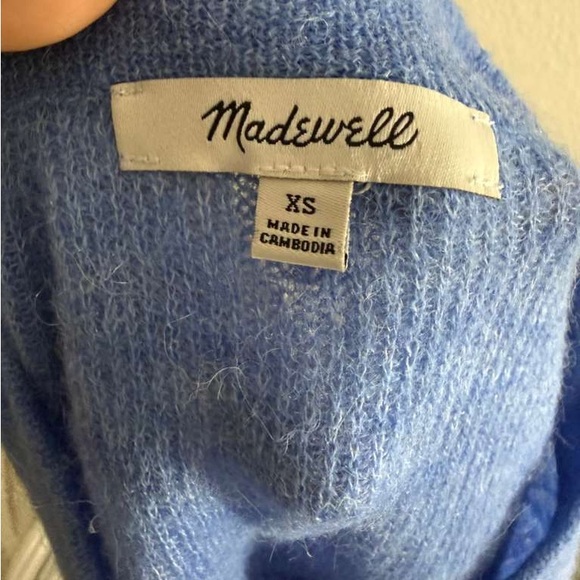 Madewell Men's V-Neck Sweater in Blue - Picture 3 of 3